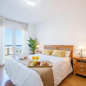  Apartment Soho & Sea Views -parking